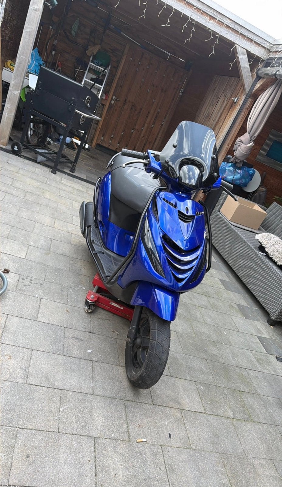 Zip 180cc, Fietsen en Brommers, Scooters | Piaggio, Ophalen of Verzenden, Zo goed als nieuw, Benzine, Zip