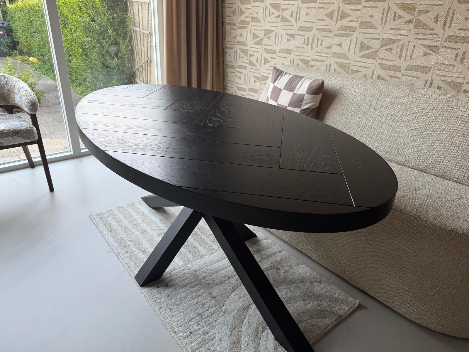 Grote ovale tafel met metalen poot, Huis en Inrichting, Tafels | Eettafels, Ophalen, 100 tot 150 cm, 200 cm of meer, Zo goed als nieuw