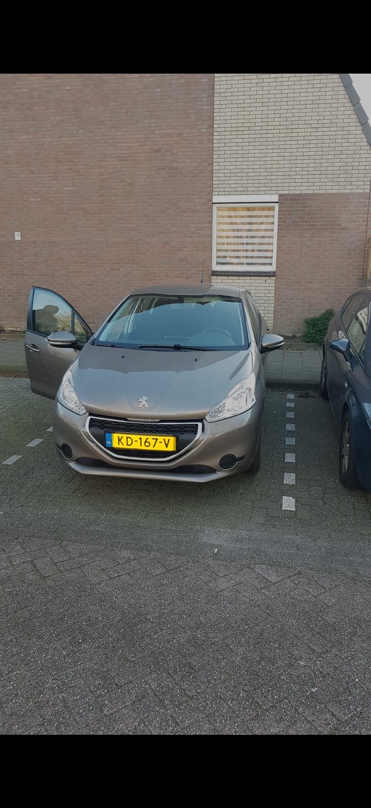 Peugeot 208 1.4 HDI 50KW/68PK 5-D 2012 Grijs, Auto's, Voorwielaandrijving, 1025 kg, 1398 cc, 4 cilinders