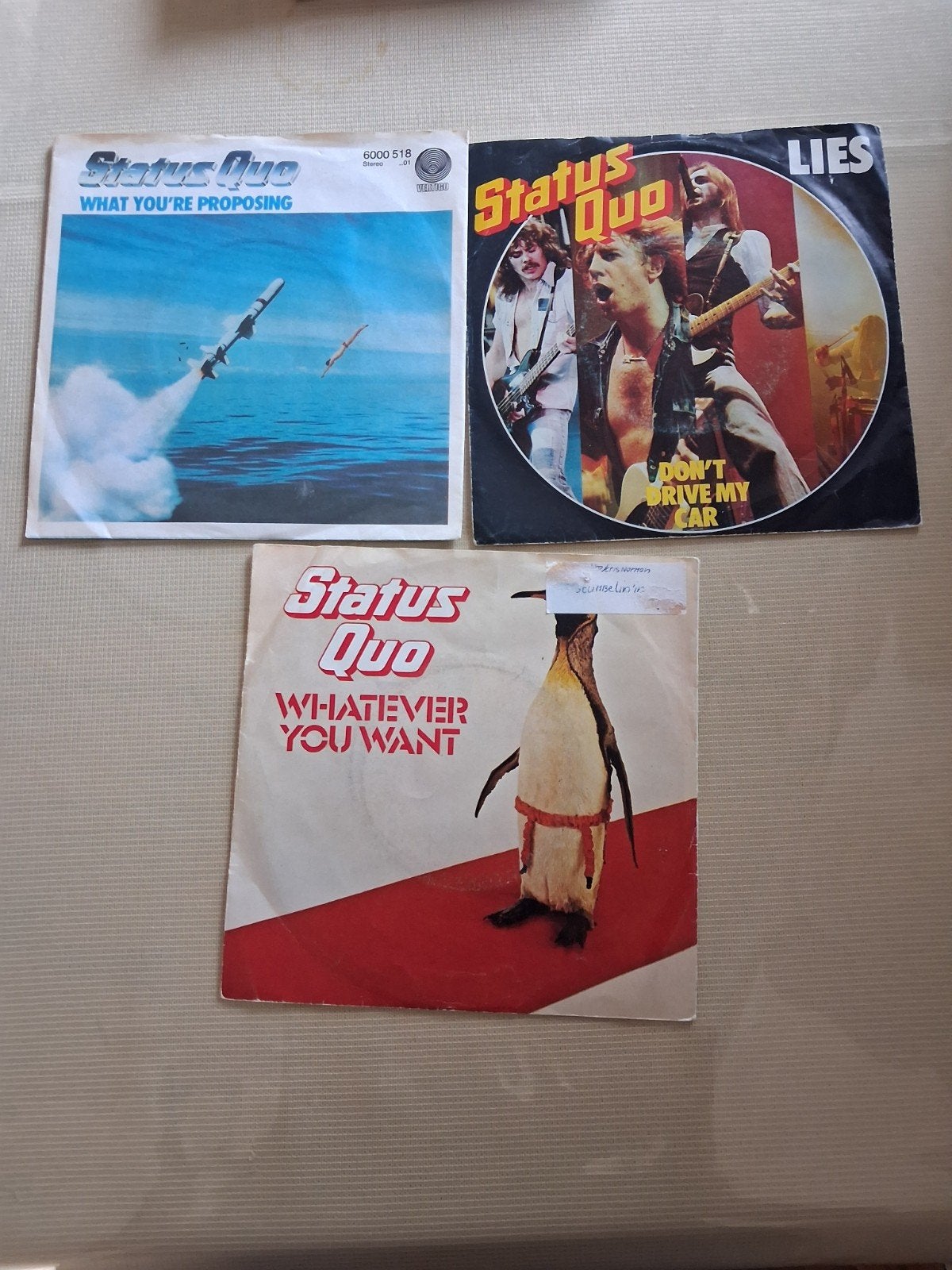 STATUS QUO 3 MOOIE SINGELS, Ophalen of Verzenden