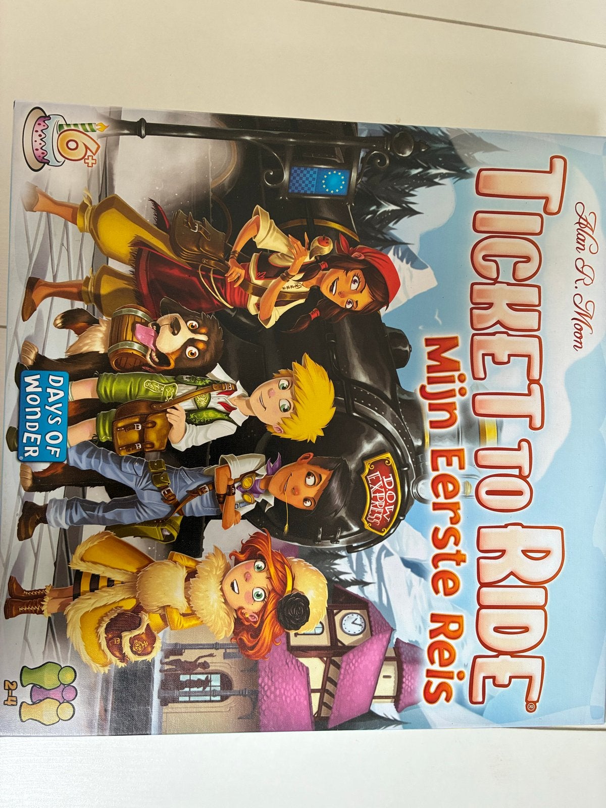 Ticket to Ride: Mijn Eerste Reis - Familiespel, Drie of vier spelers, Ophalen of Verzenden, Zo goed als nieuw