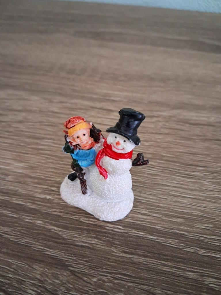 5 verschillende poppetjes, Diversen, Kerst, Ophalen of Verzenden