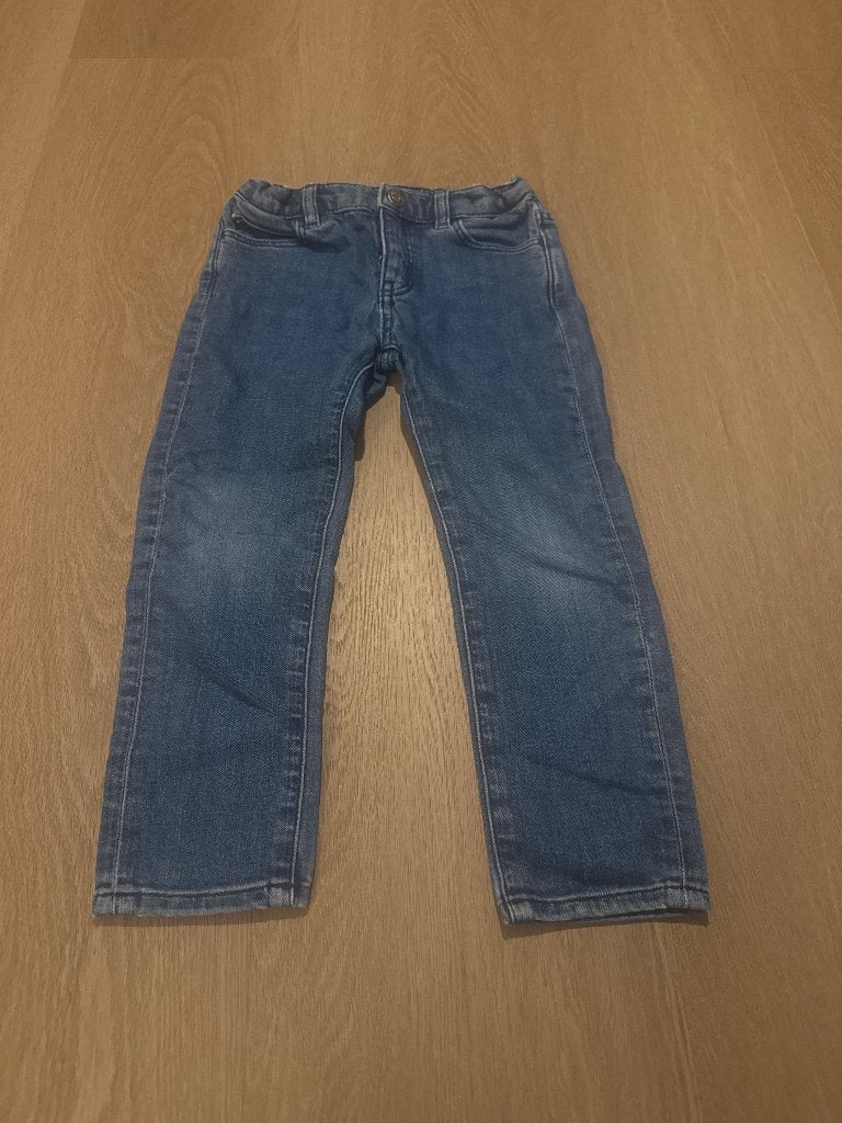 ARKET kinderjeans maat 104 donkerblauw, Kinderen en Baby's, Kinderkleding | Maat 104, Overige typen, Ophalen of Verzenden, Zo goed als nieuw