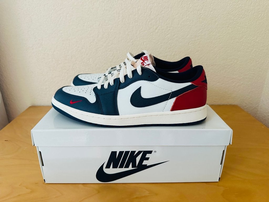 Jordan 1 Retro Low OG Howard University - Maat 45.5, Overige kleuren, Verzenden, Nieuw, Sneakers of Gympen