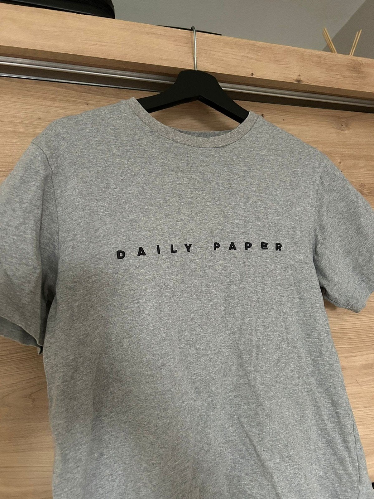 Daily Paper T-shirt Grijs - Maat XS, Ophalen of Verzenden, Zo goed als nieuw, Daily Paper, Grijs
