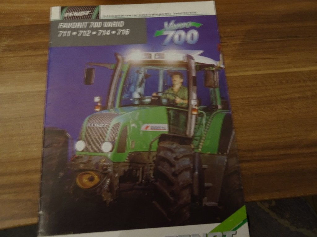 Fendt Favorit 700 Vario trekker folder, Boeken, Ophalen of Verzenden, Zo goed als nieuw, Folder