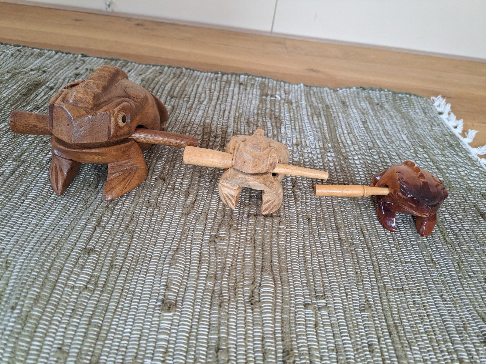 Muziek instrumenten Houten kikkers,clapsticks en tingsha's, Ophalen of Verzenden, Gebruikt, Overige soorten