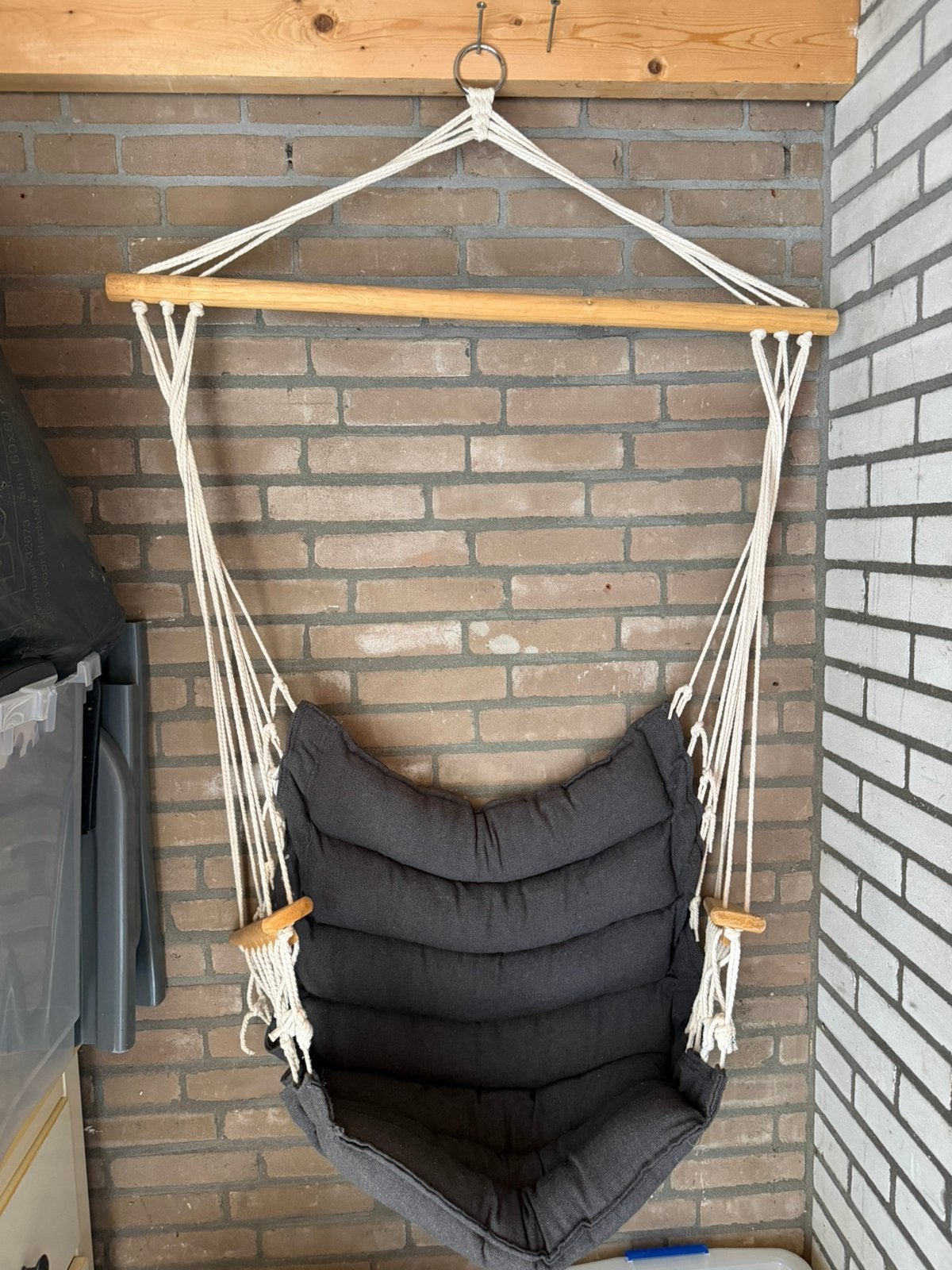Hangstoel, Ophalen