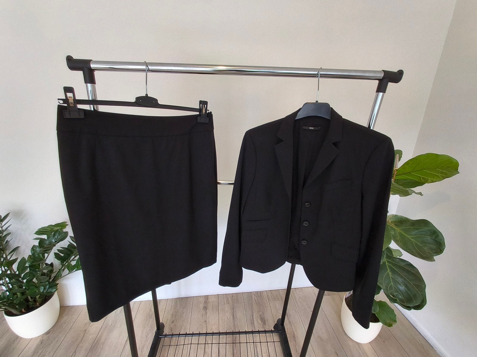 Nieuw Hugo Boss Damespak - Jas & Rok - Maat 40, Maat 38/40 (M), Zwart, Nieuw, Ophalen of Verzenden