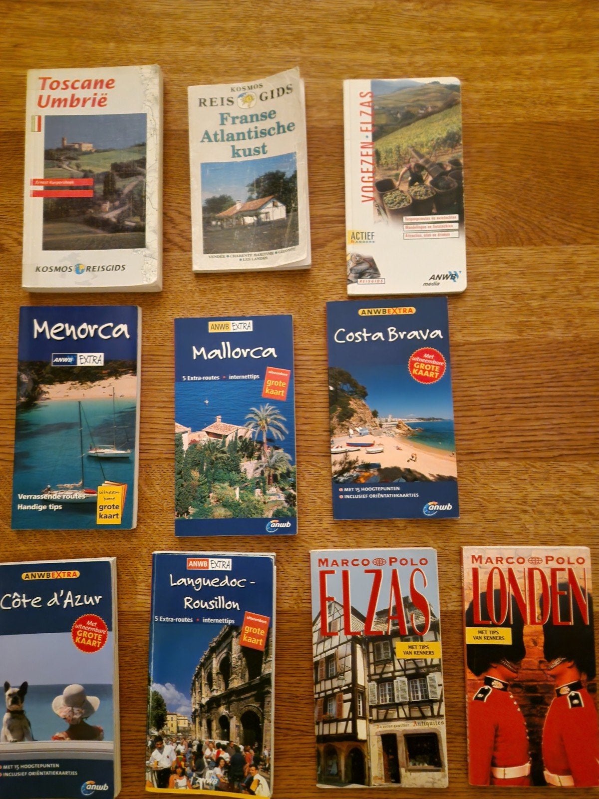 verschillende reisgidsen, Gelezen, Europa, Ophalen of Verzenden, Reisgids of -boek