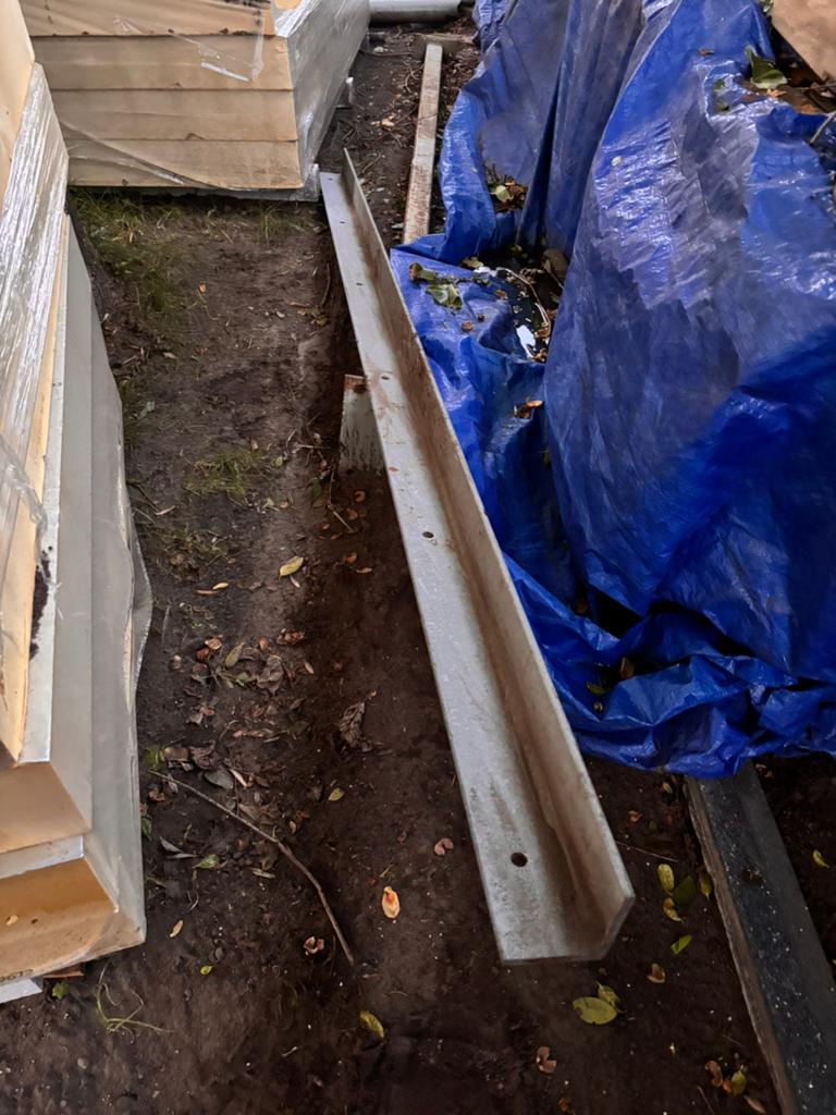 Gegalvaniseerde hoeklijn 100x100 3 meter, Ophalen, Gebruikt, IJzer
