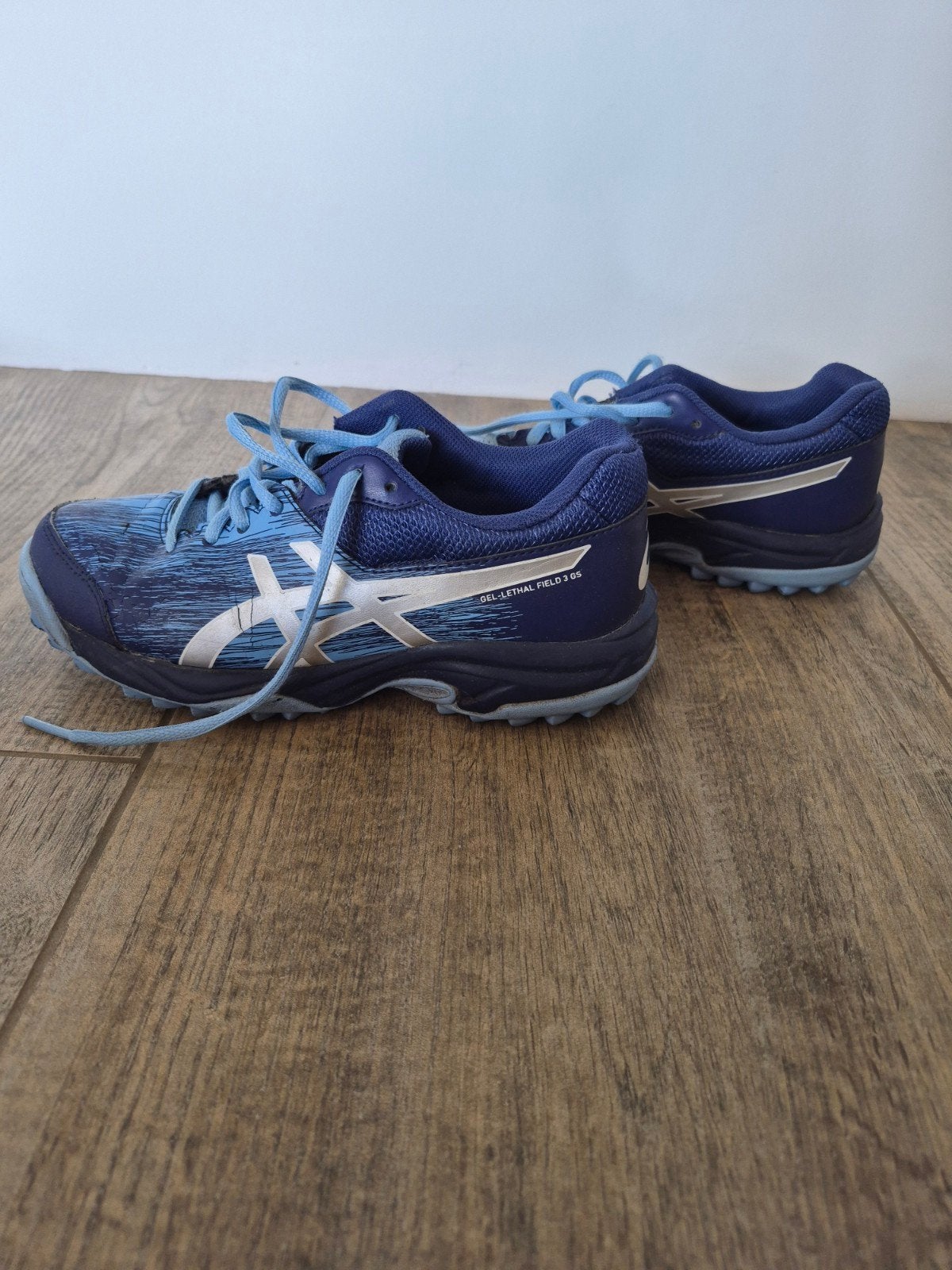 Asics veldhockeyschoenen maat 34,5, Ophalen of Verzenden, Gebruikt, Schoenen