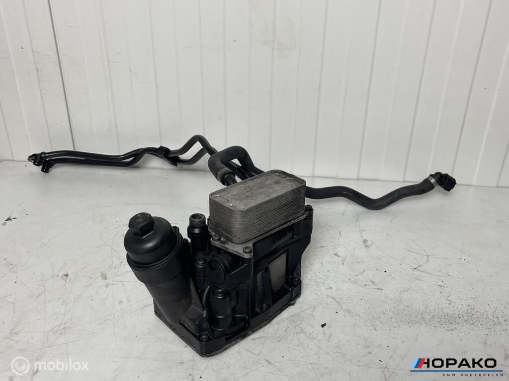 Oliekoeler (motor) BMW F series N57D30 | 70510184, Gebruikt, Einsteinlaan 5 rijswijk, Bmw, Ophalen of Verzenden