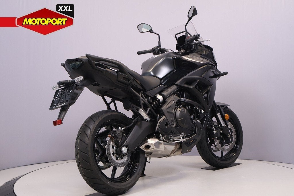 Kawasaki Versys 650, Bedrijf, Toermotor