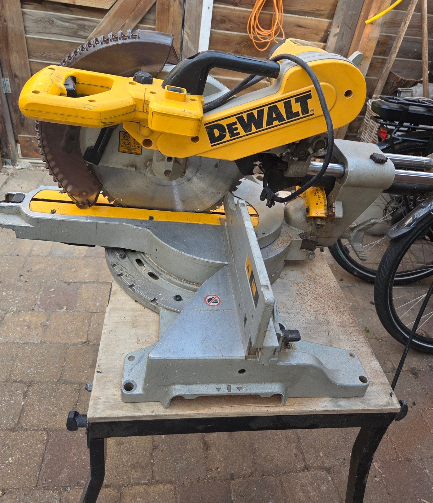 DeWalt DWS780 Afkortzaag, Doe-het-zelf en Verbouw, Gereedschap | Zaagmachines, Ophalen, Gebruikt, DeWalt, 70 mm of meer