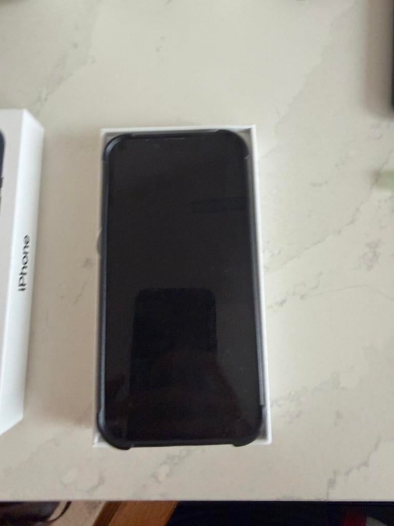 iPhone 13 128 GB donkerblauw - Zo goed als nieuw, Ophalen, 80 %, 128 GB, Blauw