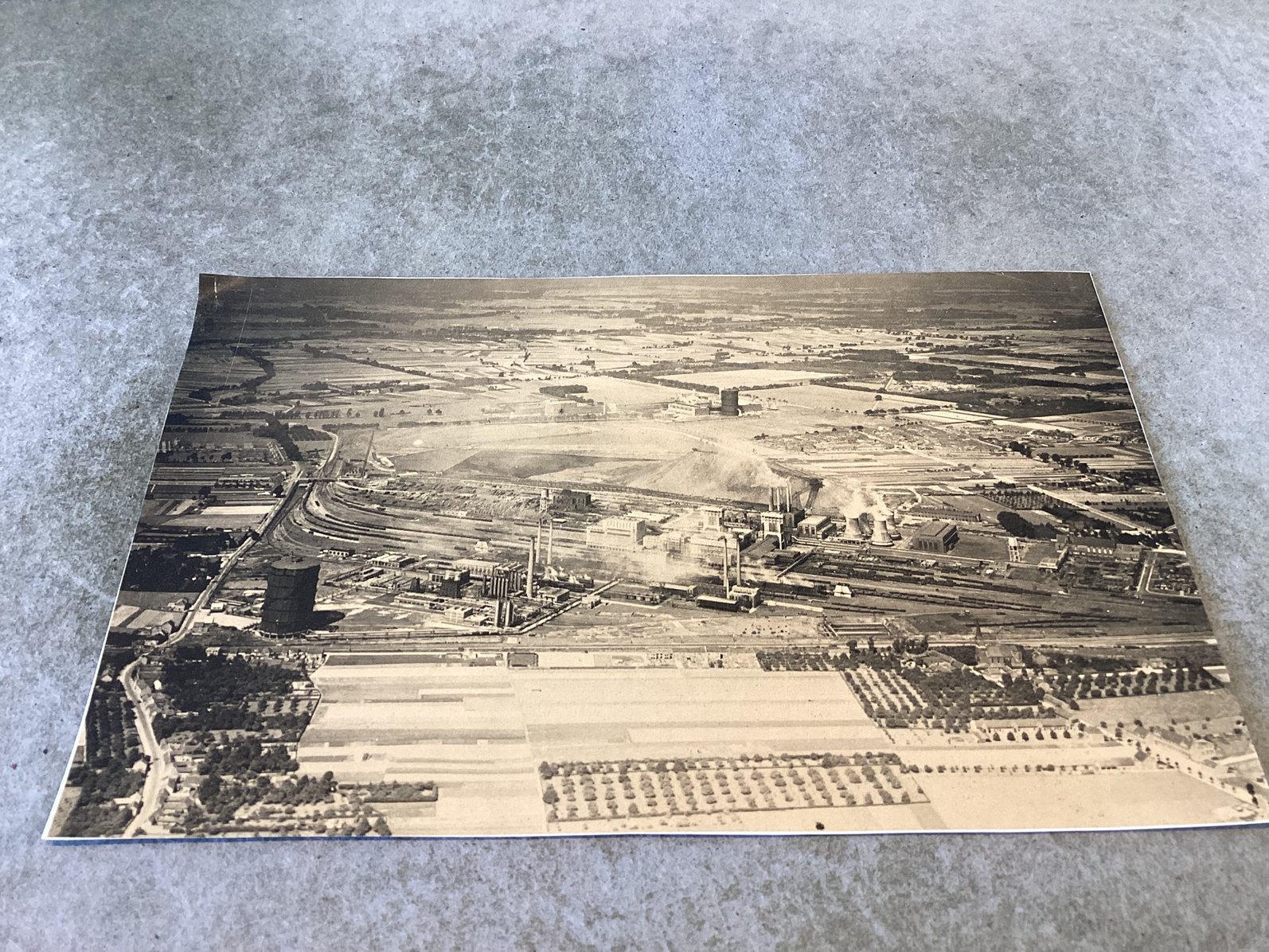 Geleen.      Panorama Staatsmijn Maurits      30 er jaren, Ophalen of Verzenden, 1920 tot 1940