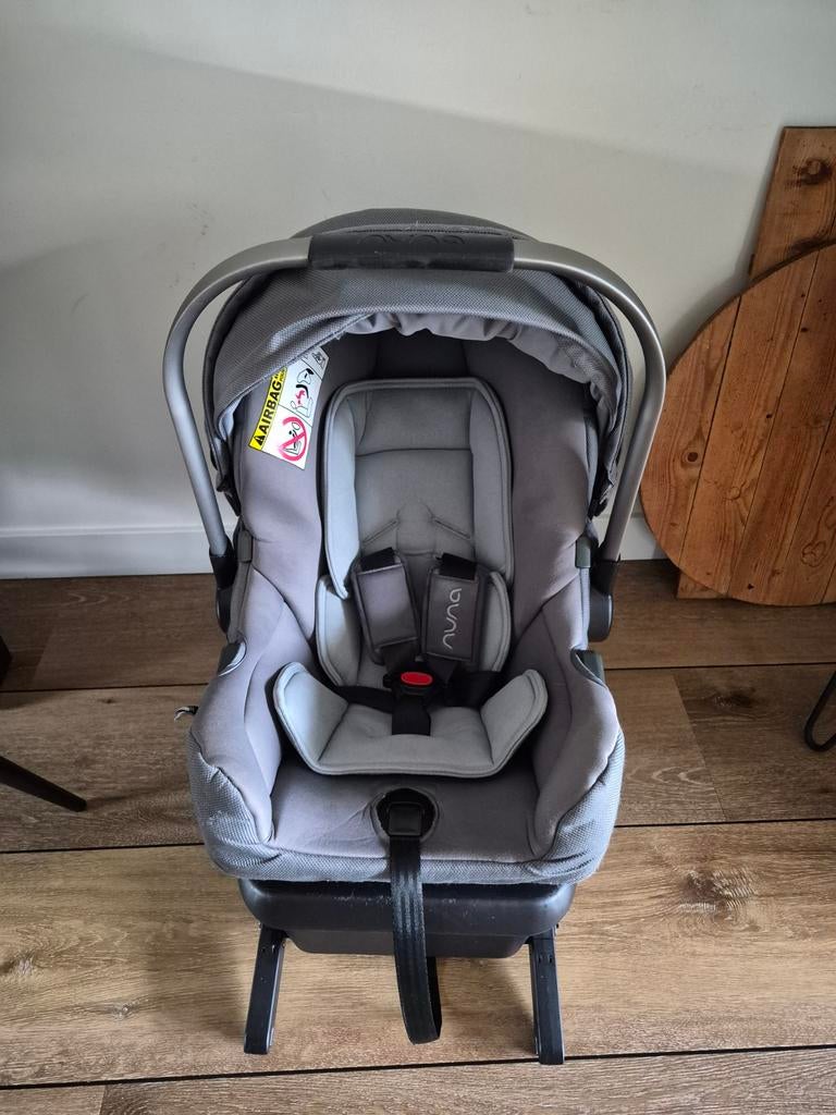 Numa (Maxi Cosi) autostoeltje t.e.a.b., Ophalen, Autogordel of Isofix, Gebruikt, Zijbescherming