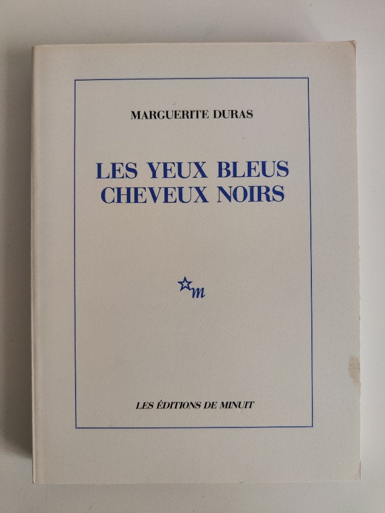 Marguerite Duras - Les Yeux bleus, cheveux noirs, Ophalen of Verzenden, Zo goed als nieuw, Fictie, Marguerite Duras