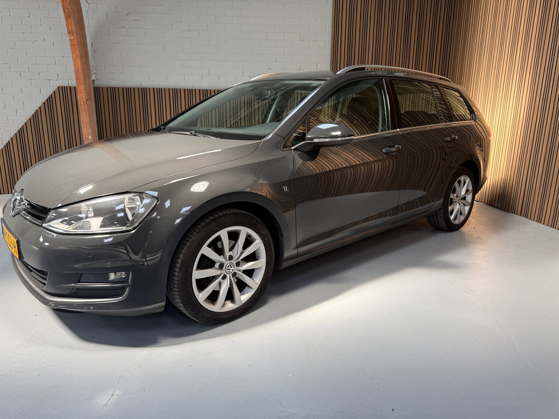 Volkswagen Golf Variant 1.2 TSI Massage, Business Edition Co, Voorwielaandrijving, Gebruikt, 4 cilinders, 1194 kg