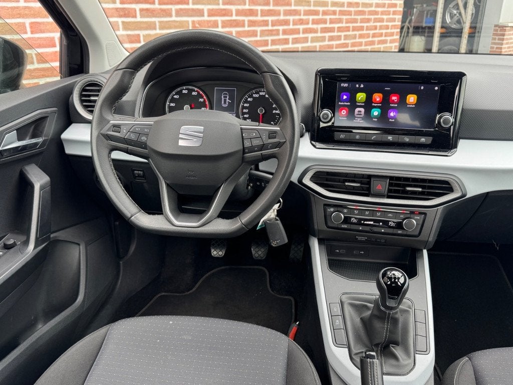 SEAT Arona 1.0 TSI | Style | Airco-Ecc | Carplay | Trekhaak, Auto's, Gebruikt, 95 pk, Origineel Nederlands, Handgeschakeld