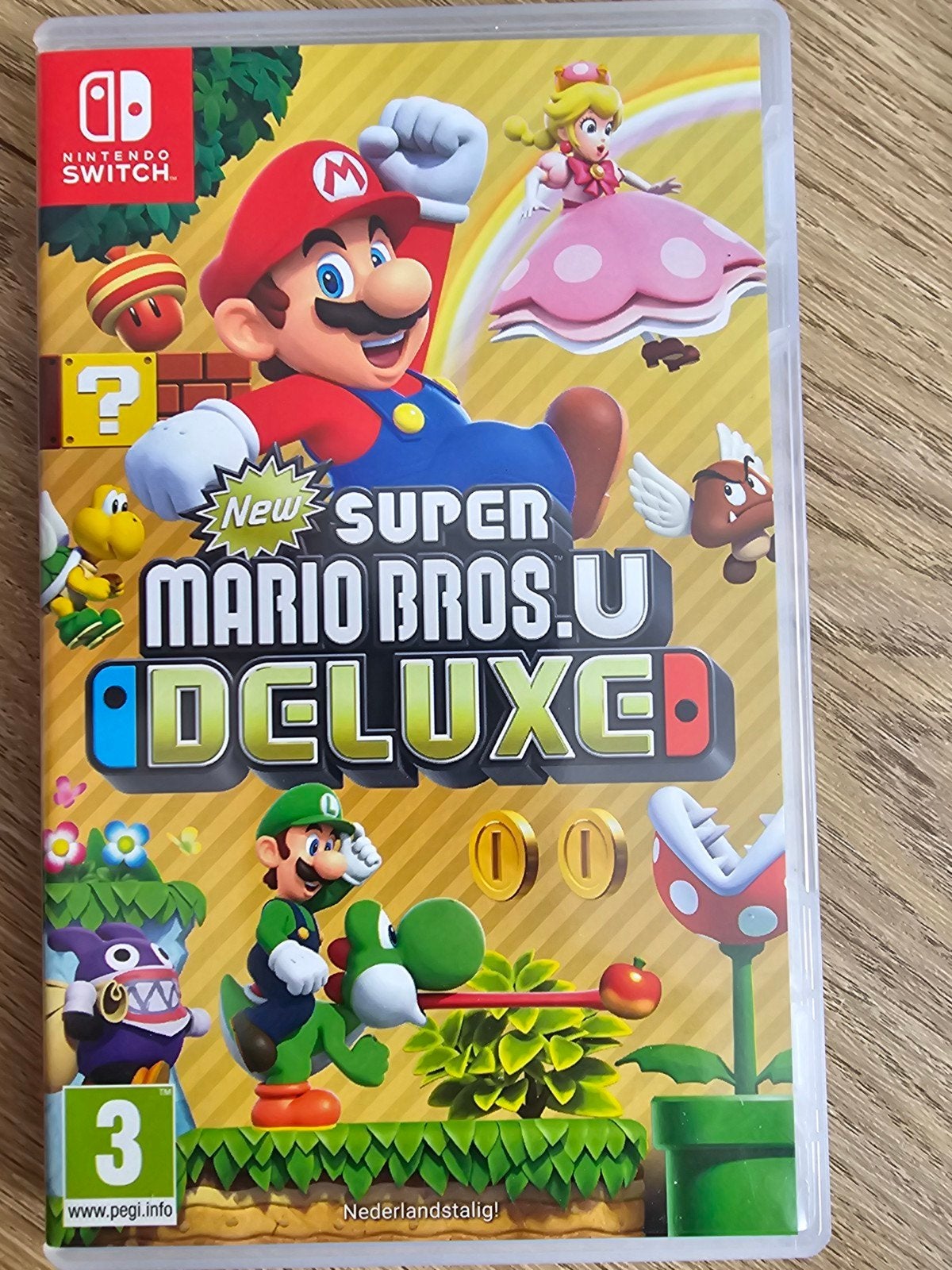 Super Mario Bros. U Deluxe (Nintendo Switch), Ophalen, Eén computer, Zo goed als nieuw, Platform