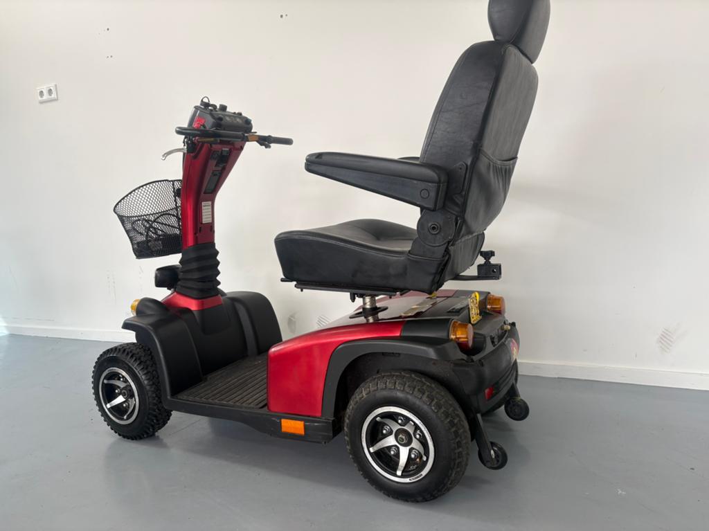 Scootmobiel Pride Cyclone 15 - Grote wielen, 10 km/u of minder, Pride, Ophalen of Verzenden, Nvt