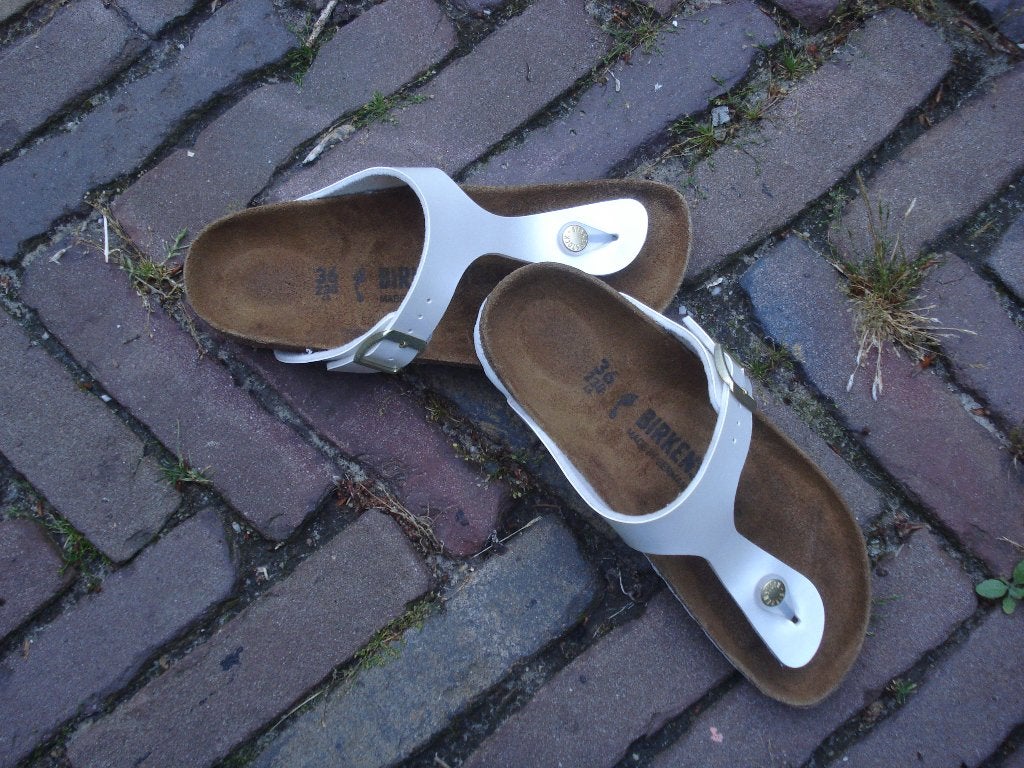 BIRKENSTOCK GIZEH WIT NIEUW 36 NU GRATIS VERZENDING PER POST, Slippers, Verzenden, Wit, Nieuw