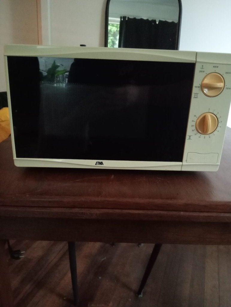 Magnetron Etna, Witgoed en Apparatuur, Ophalen, Gebruikt, Minder dan 45 cm, Magnetron