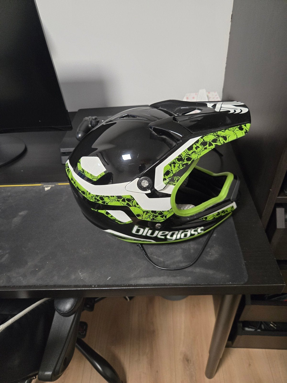 Bluegrass Mountainbike Helm Maat L - Kleine Schade, Ophalen, Gebruikt, L, Bluegrass