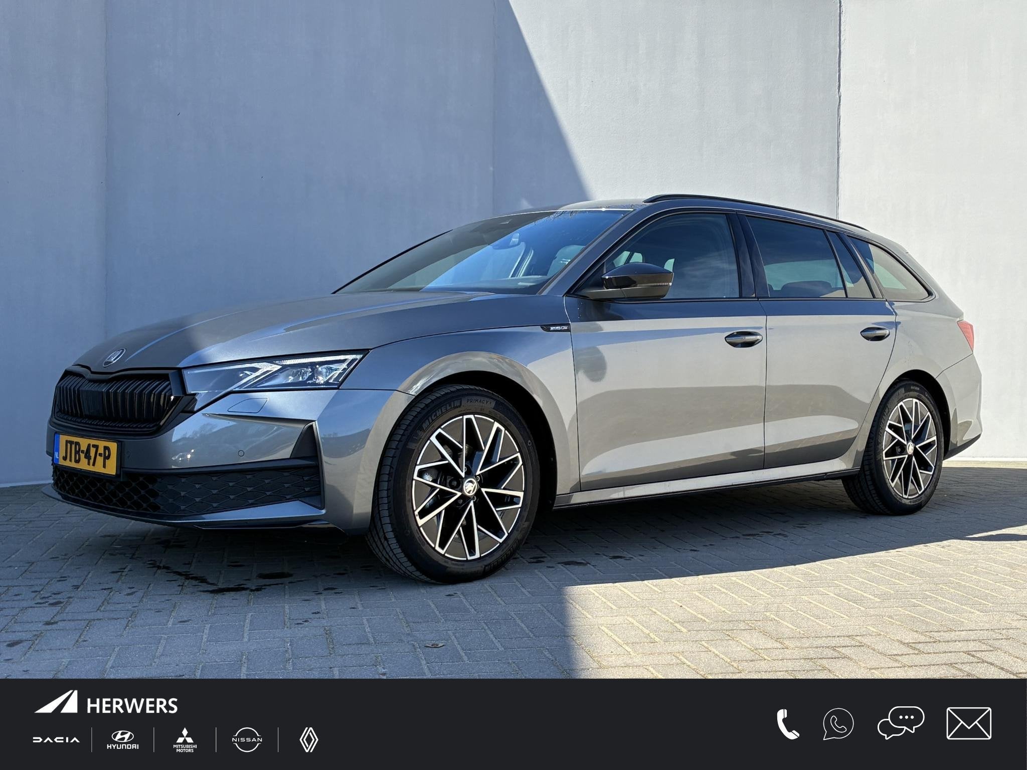 Skoda Octavia Combi 1.5 TSI MHEV Sportline / Fabrieksgaranti, Euro 6, 4 cilinders, Leder en Stof, Automatische klimaatregeling