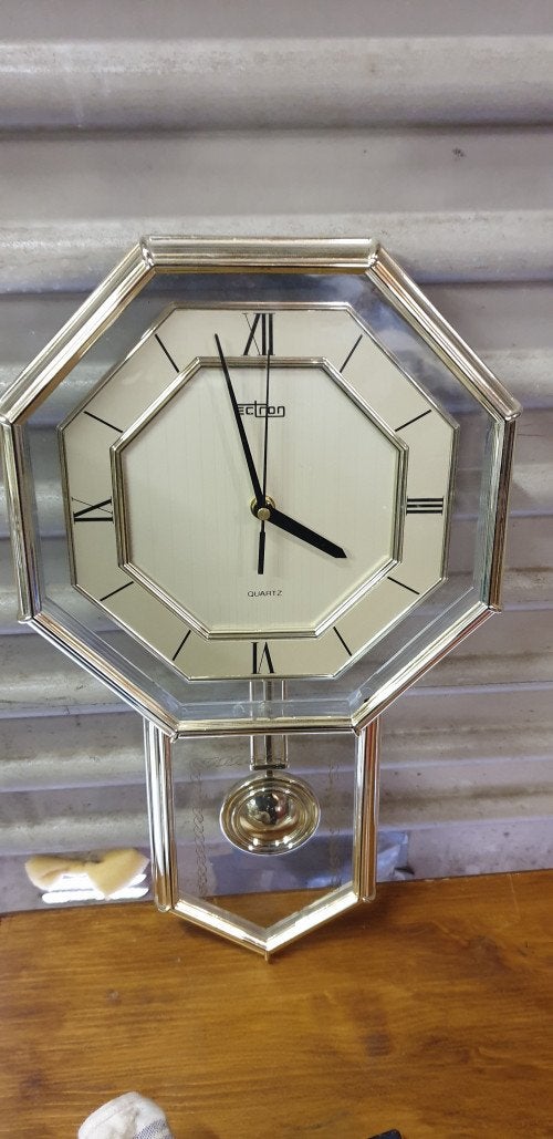 wandklok goud kleurig quartz ectron, Ophalen of Verzenden, 'T Olde Gre-j, Info@toldegrej.nl, Endepoelstraat 20f Didam
