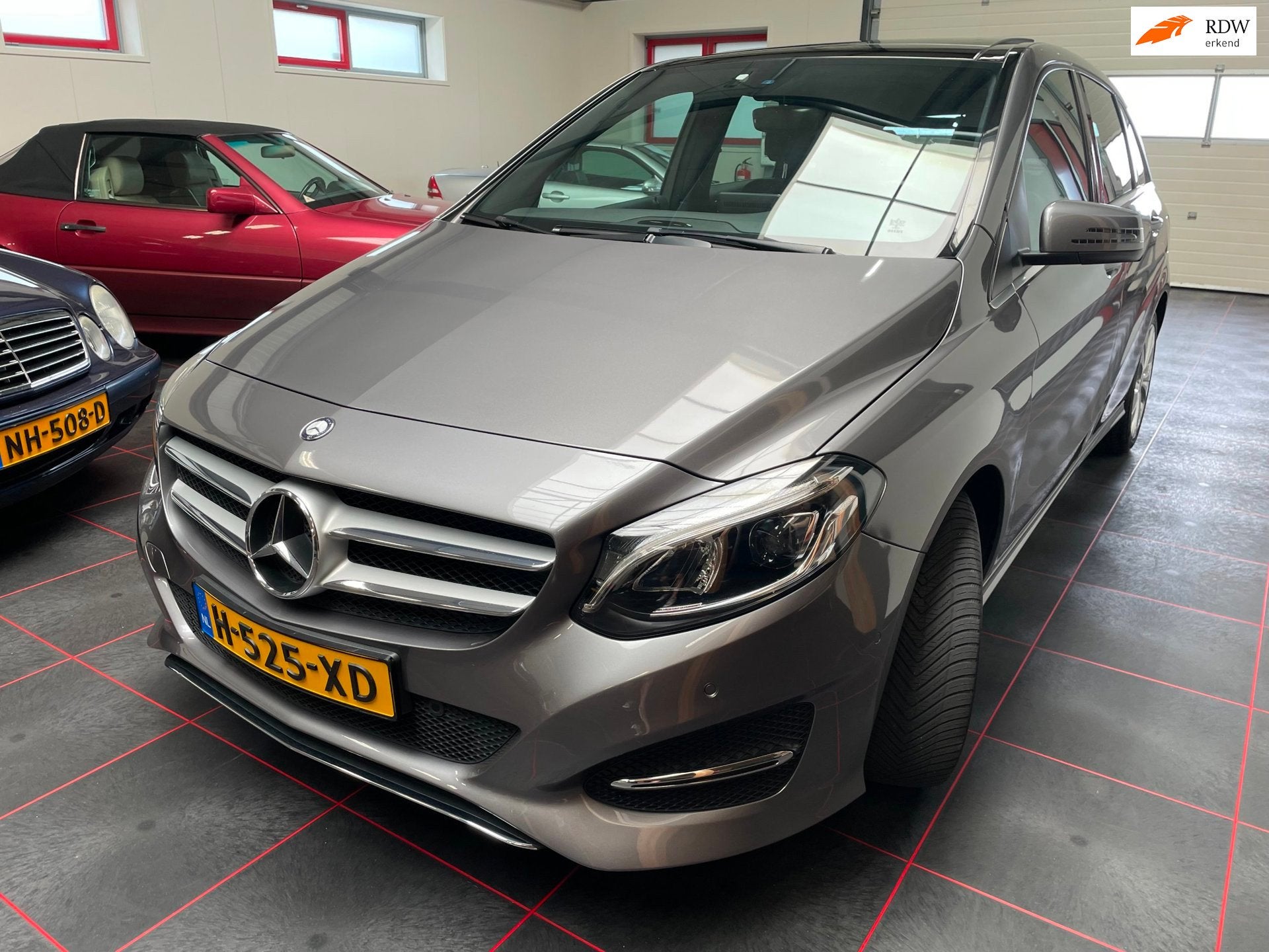 Mercedes-Benz B-klasse 220 4Matic Ambition, Auto's, Automaat, 15 km/l, Gebruikt, Euro 6