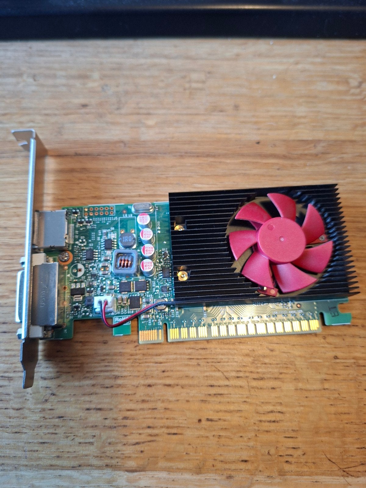 HP Radeon HD 6350 512MB GDDR3 Grafische Kaart, Computers en Software, Gebruikt, AMD, GDDR3, DVI