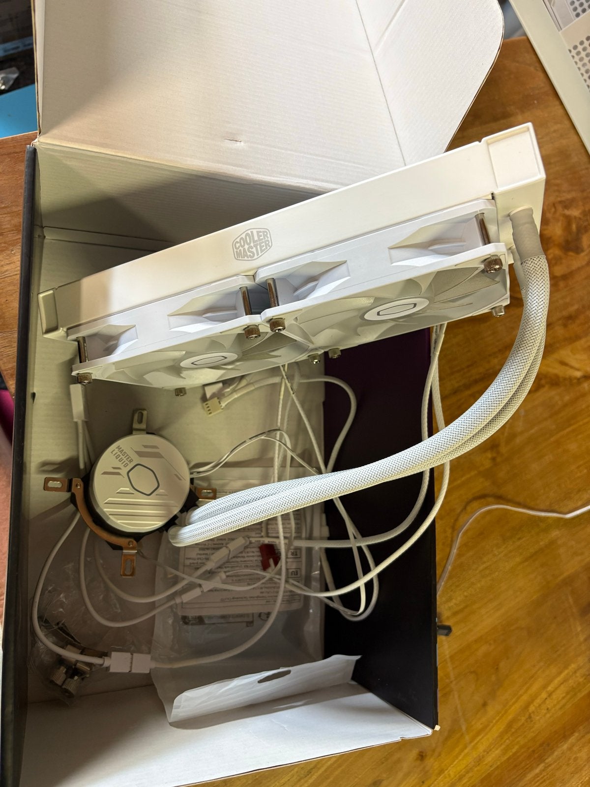 Cooler Master MasterLiquid 240L Core White Waterkoeling, Ophalen of Verzenden, Zo goed als nieuw, Waterkoeling