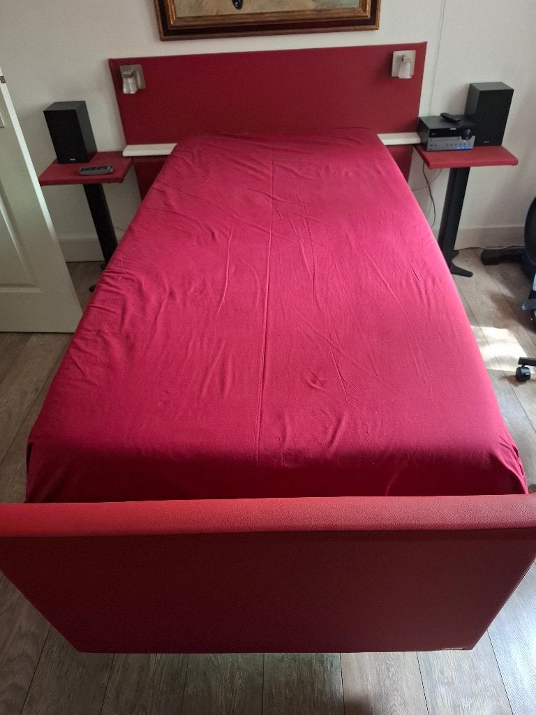 Prachtig LevelFit bed aangeboden., Ophalen of Verzenden, Zo goed als nieuw, Eenpersoons