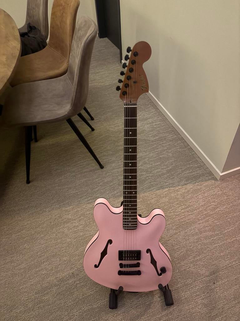 Tom delonge starcaster, Ophalen, Zo goed als nieuw
