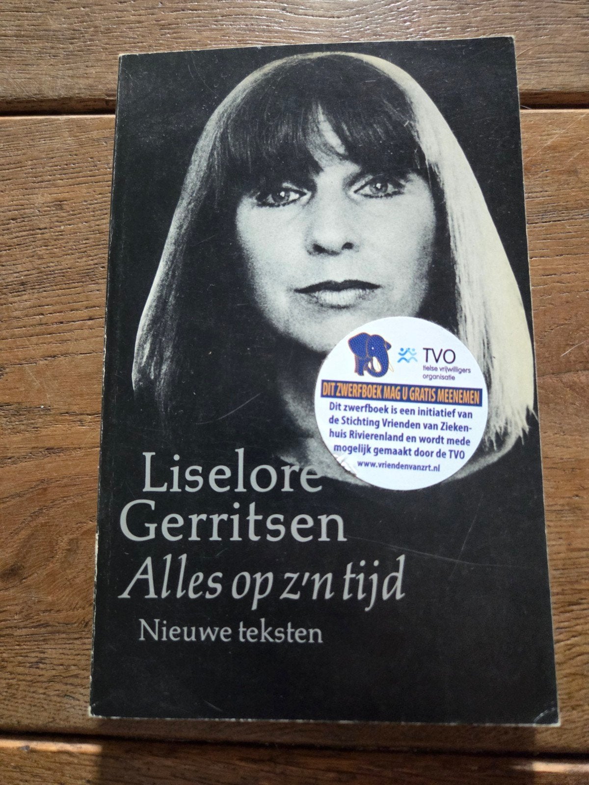 Liselore Gerritsen - Alles op zn tijd, Ophalen of Verzenden, Gelezen, Liselore Gerritsen