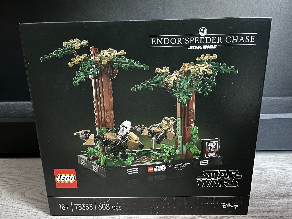 Lego 75353 Endor Speederachtervolging Diorama Nieuw in doos, Ophalen, Star Wars, Lego, Nieuw