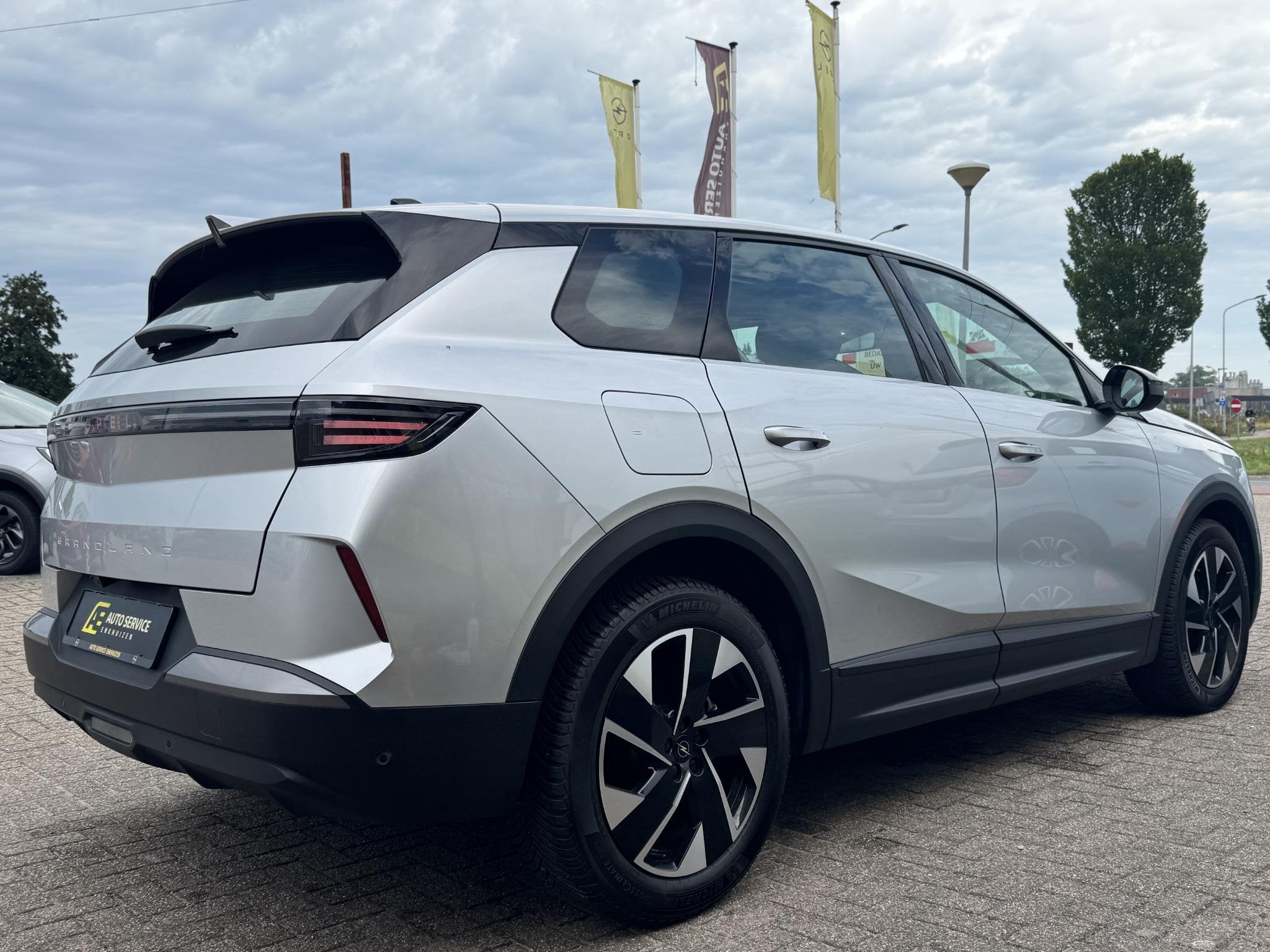Opel Grandland 1.2 Turbo Hybrid GS Werkelijke nieuwe Grandla, Auto's, 12 maanden, Gebruikt, Euro 6, 1199 cc