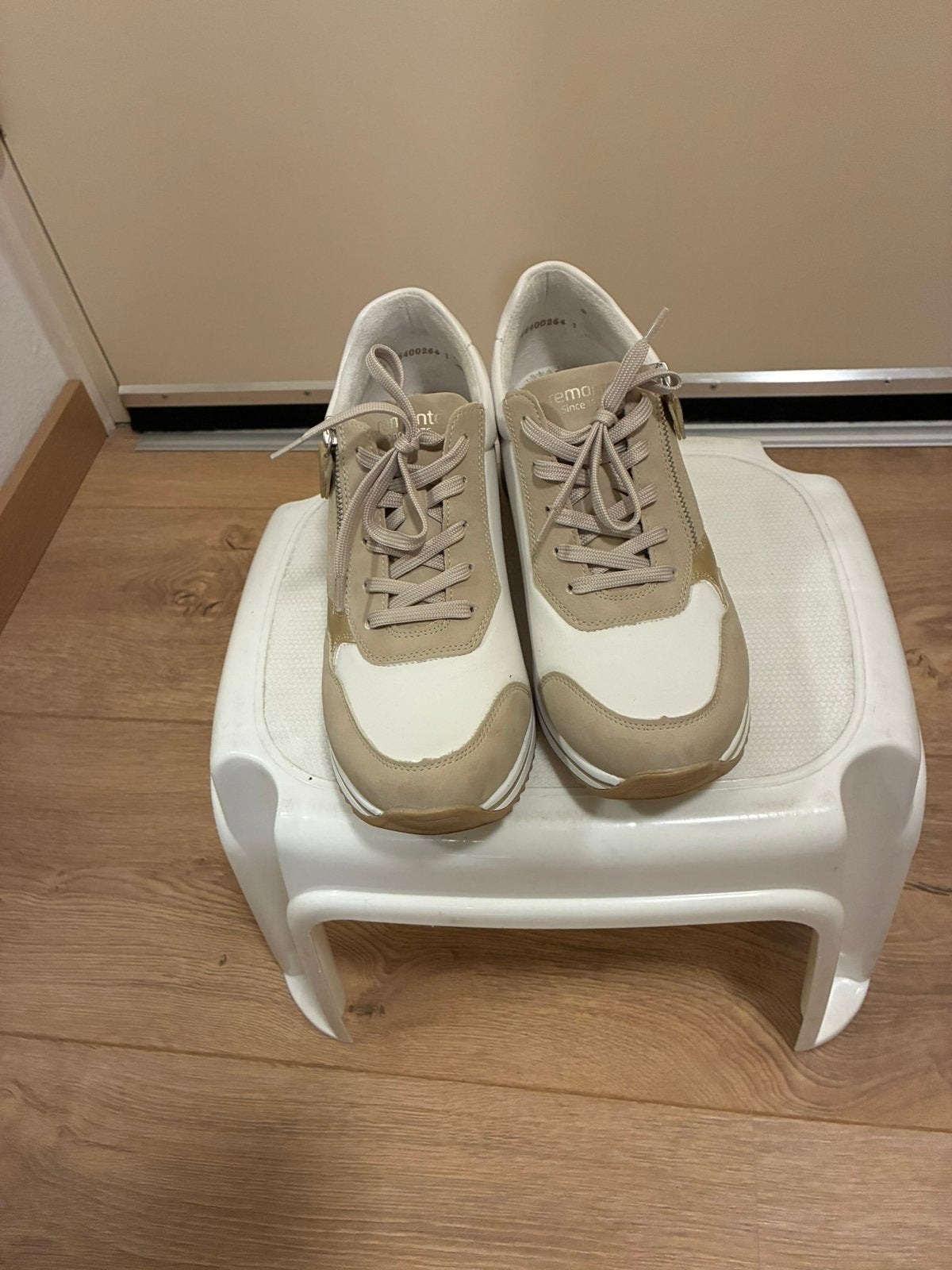 Rieker sneakers, Kleding | Dames, Schoenen, Ophalen of Verzenden, Zo goed als nieuw, Sneakers of Gympen