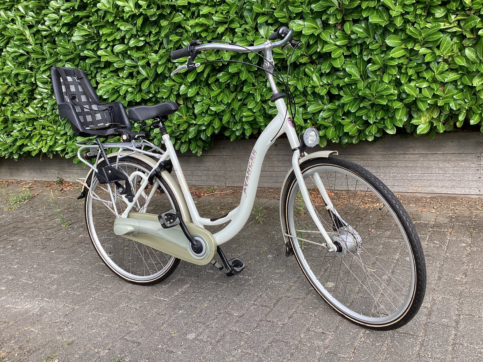 Moederfiets, zeer goed onderhouden, incl. mooi Bobike zitje., Fietsen en Brommers, Fietsen | Dames | Moederfietsen, Versnellingen