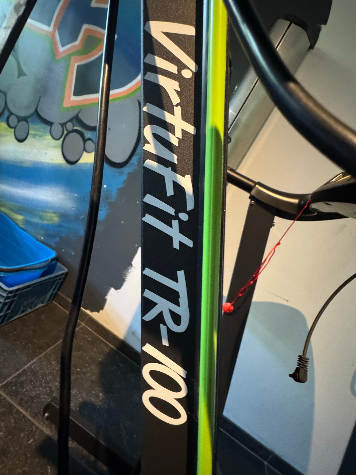 VirtuFit TR-100 Loopband – Opvouwbaar – Zeer nette staat, Ophalen, Zo goed als nieuw, Benen, Loopband