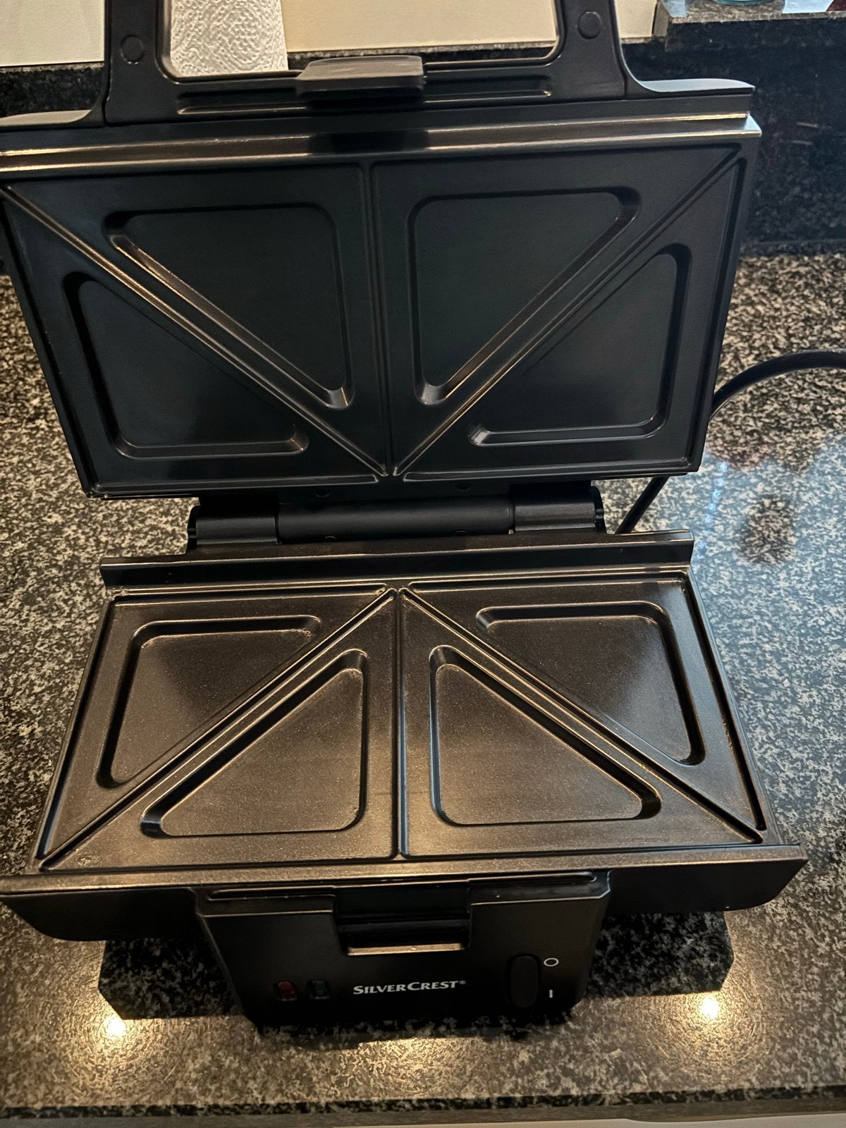 SilverCrest XXL Sandwichmaker - Zo goed als nieuw, Witgoed en Apparatuur, Broodroosters, Ophalen, Zo goed als nieuw