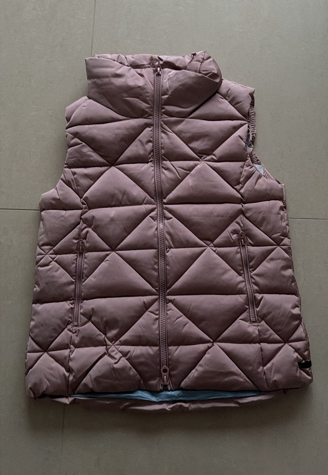 Nieuwe dames bodywarmer - Maat M - Polyester, Kleding | Dames, Bodywarmers, Ophalen of Verzenden