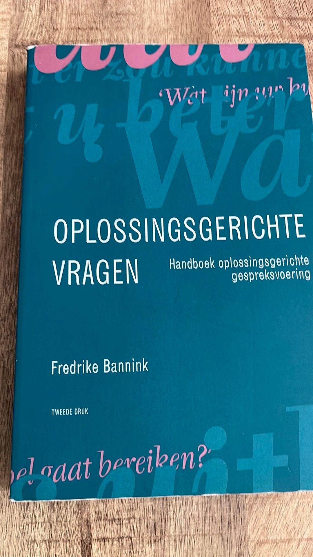 F. Bannink - Oplossingsgerichte vragen, Ophalen of Verzenden, F. Bannink, Ontwikkelingspsychologie, Zo goed als nieuw