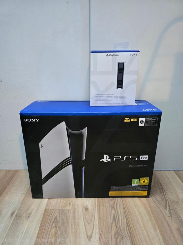 PS5 Pro Bundel: Console, Laadstation, Stand, Spelcomputers en Games, Spelcomputers | Sony PlayStation 5, Ophalen of Verzenden