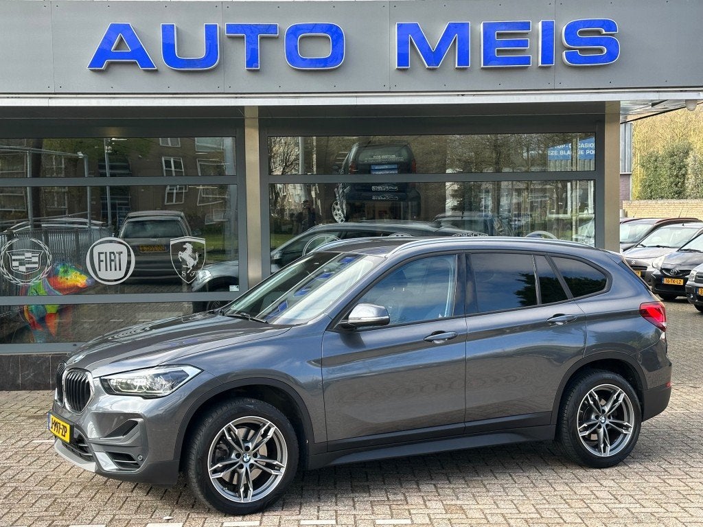 Bmw X1 xDrive 20I High Executive Navi Cruise Trekhaak, Auto's, BMW, 1998 cc, Gebruikt, Euro 6, 2000 kg