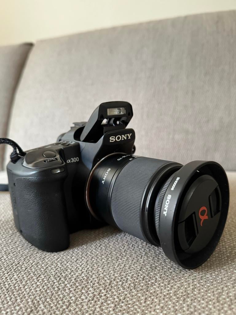 Sony A300 spiegelreflexcamera met 2 lenzen, Audio, Tv en Foto, Fotocamera's Digitaal, Ophalen, Spiegelreflex, Zo goed als nieuw