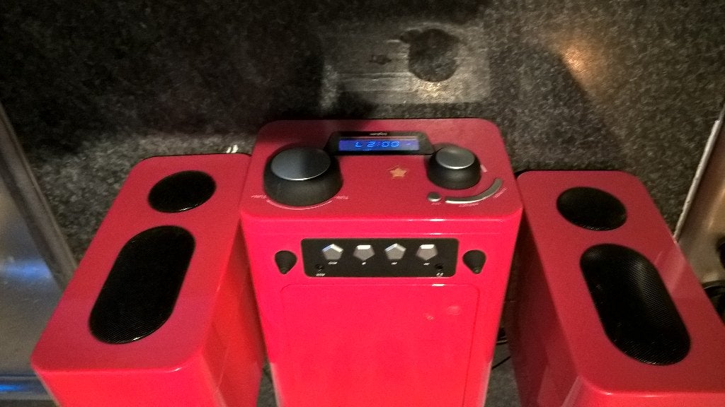 TE koop aangeboden mooi stereo set .doe gepast bod, Ophalen of Verzenden, Zo goed als nieuw, Tuner of Radio, Overige merken